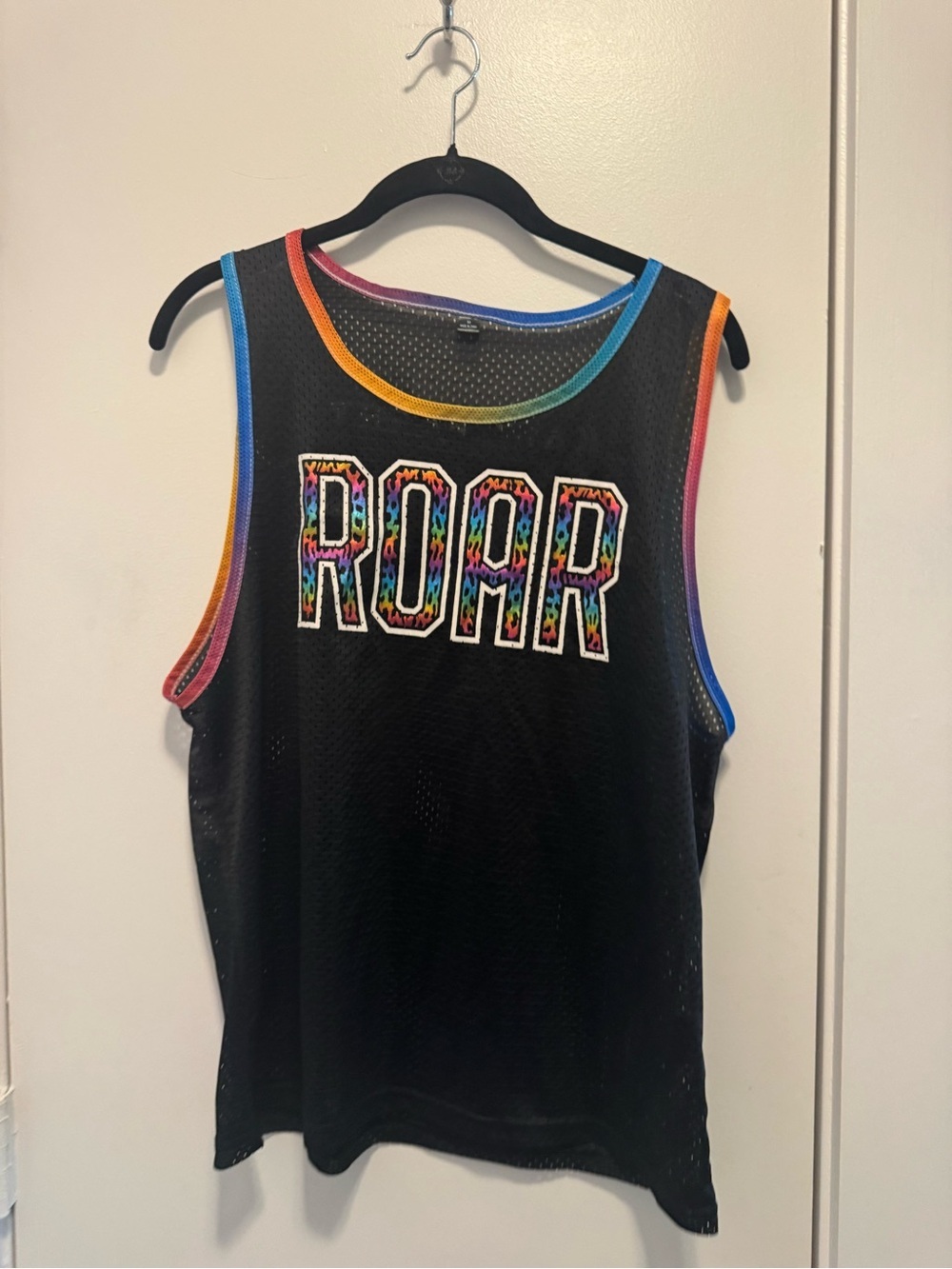 Katy Perry ROAR Black Mesh Tank Top Rainbow Pride Graphic Jersey M